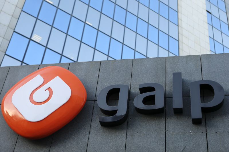 Lucros da Galp caíram 24% para 103 milhões de euros no 1.º trimestre do ano