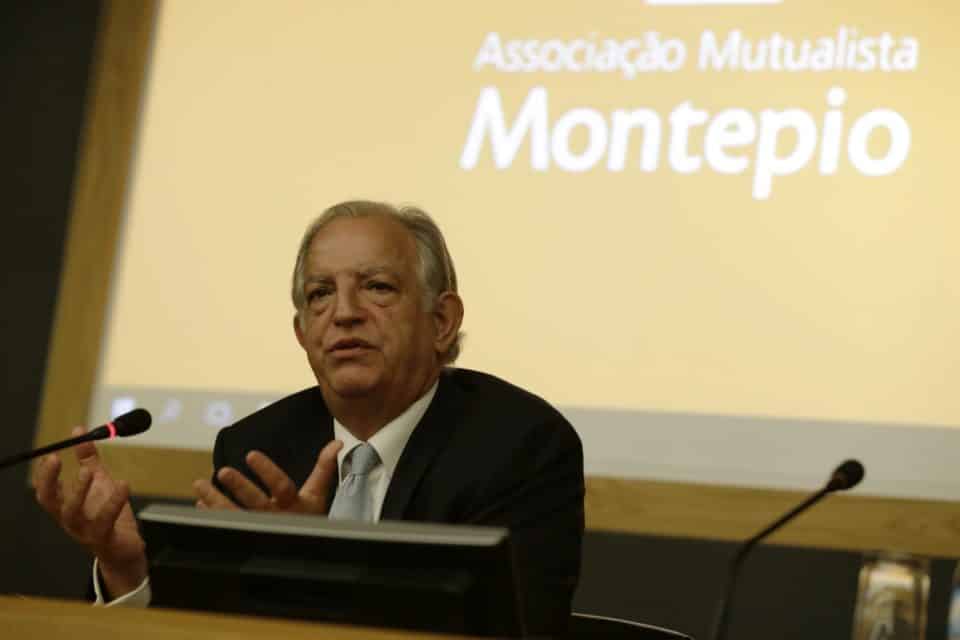 Mutualista diz que fusão do Montepio com BCP colide com os interesses dos associados