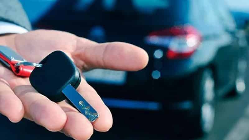 Como fazer se no site das Finanças ainda tem um carro em seu nome que já não é seu